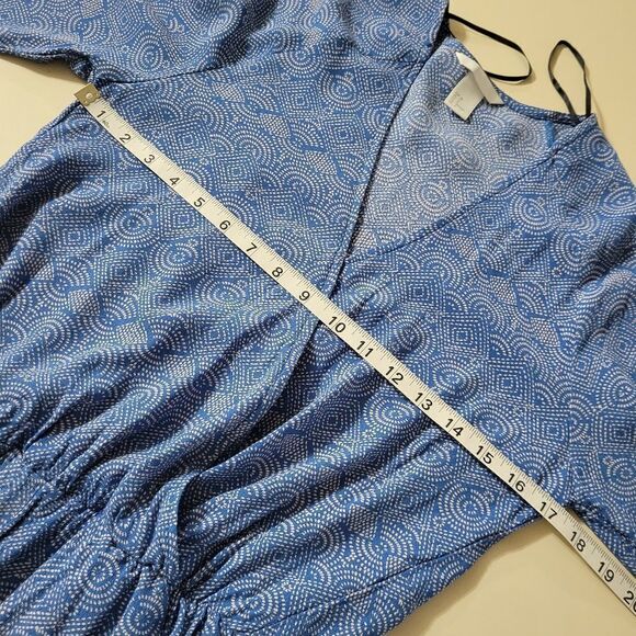 H&M Blue Geometric Print Bell Sleeve V-Neck Romper - Picture 5 of 15